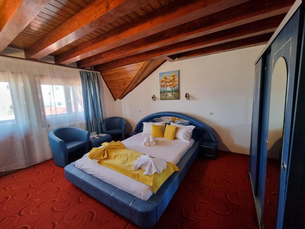 Casa Luca Otel Vama Veche Dış mekan fotoğraf