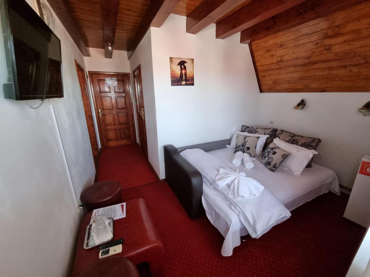 Casa Luca Otel Vama Veche Dış mekan fotoğraf