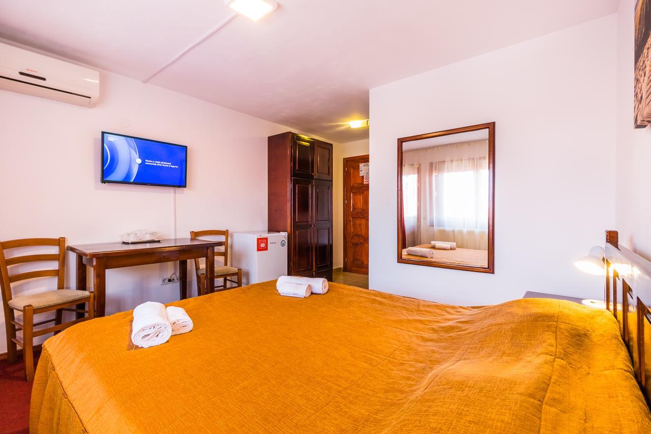 Casa Luca Otel Vama Veche Dış mekan fotoğraf